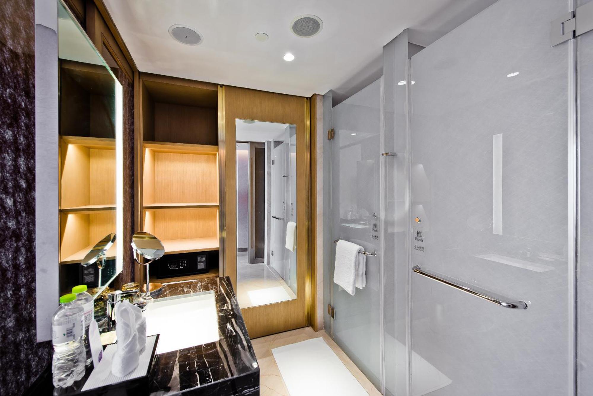 Sheraton Qingdao West Coast מראה חיצוני תמונה